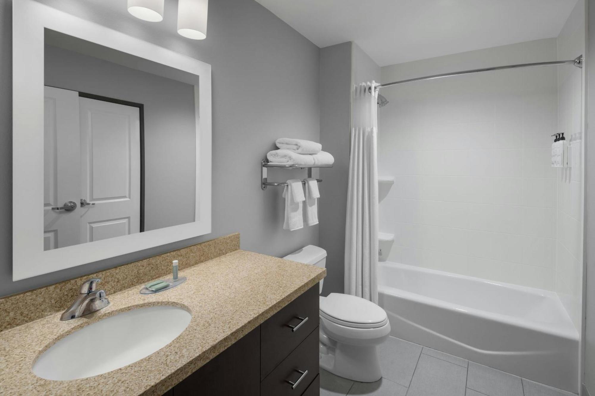 Towneplace Suites By Marriott Carlsbad Eksteriør billede