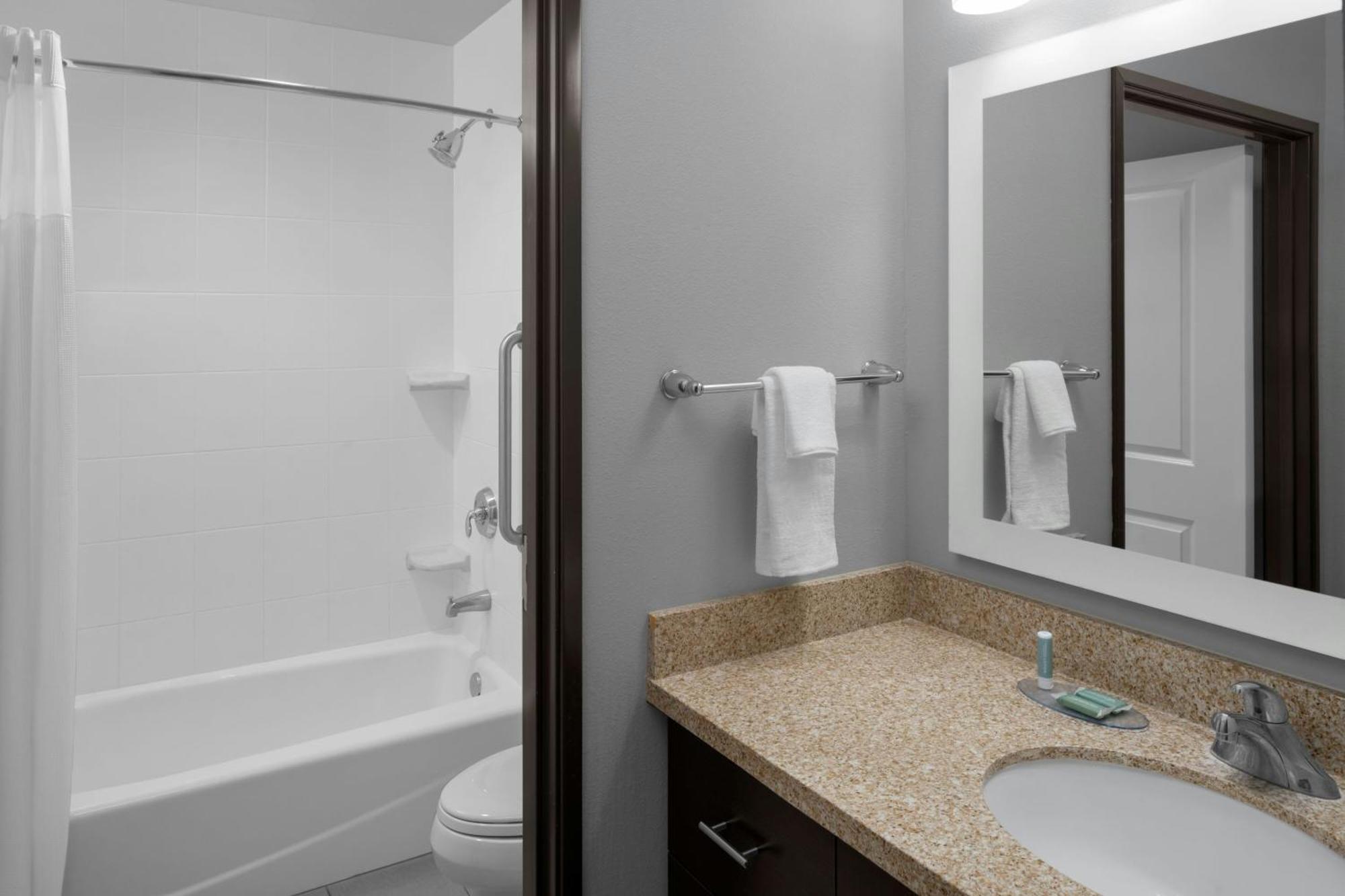 Towneplace Suites By Marriott Carlsbad Eksteriør billede